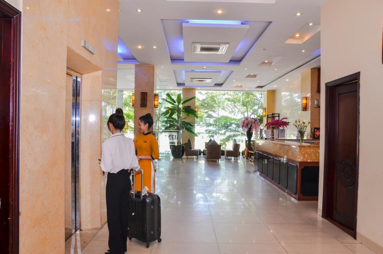 Queen Da Nang Hotel Экстерьер фото
